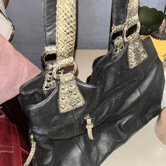 Chi by Falchi - Picture 6 of 6